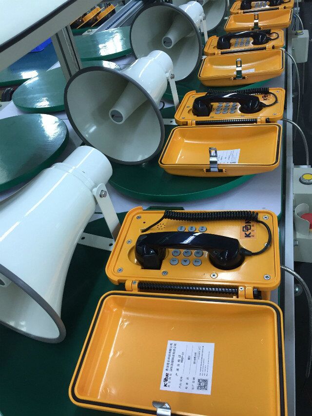 Teléfono resistente al agua