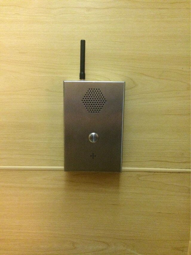 Interphone d'ascenseur   
