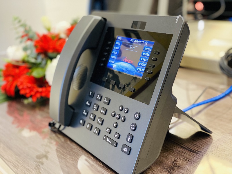 ip telephone in desktop